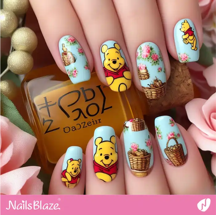 Winnie the Pooh and Flower Nails | Cartoon Nails - NB1694